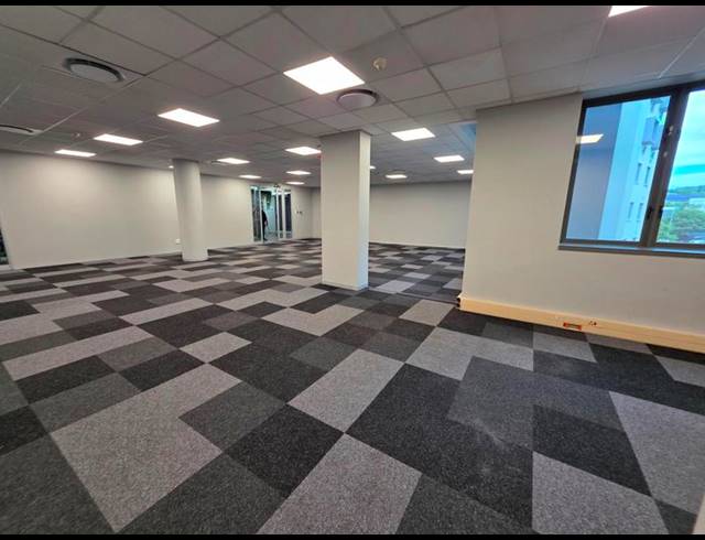 BUSINESS PROPERTY TO RENT IN MENLYN